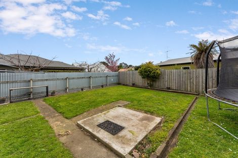 Photo of property in 35 Shelton Place, Feilding, 4702
