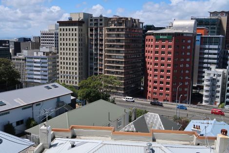 Photo of property in 1/21a Talavera Terrace, Kelburn, Wellington, 6012