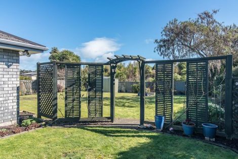 Photo of property in 91 Makarini Street, Paraparaumu, 5032