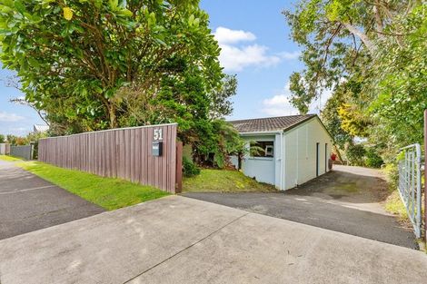 Photo of property in 51 Wairau Road, Oakura, 4314