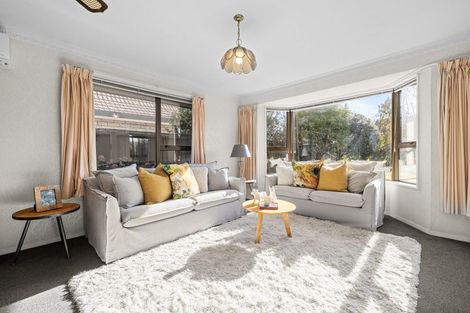 Photo of property in 2/1 Alvarez Place, Somerfield, Christchurch, 8024