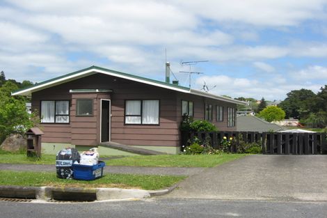 Photo of property in 16 Ridgeway Road, Pukekohe, 2120