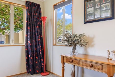 Photo of property in 6 Saint Keverne Close, Burwood, Christchurch, 8083