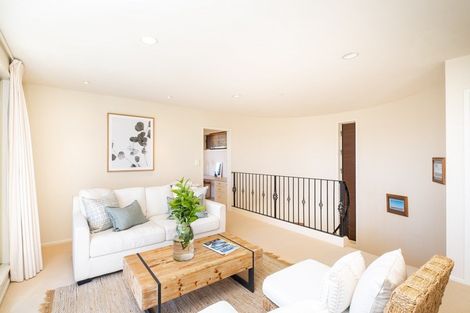 Photo of property in 25a Seapoint Road, Bluff Hill, Napier, 4110