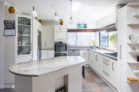 Photo of property in 1 Merlin Close, Huntington, Hamilton, 3210