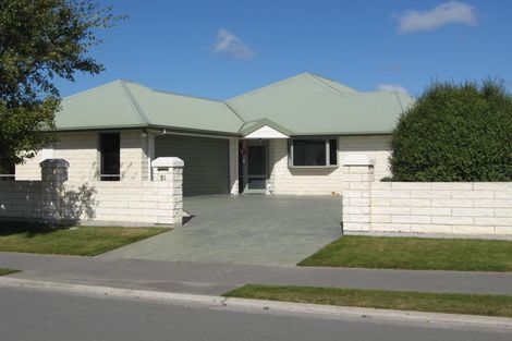 Photo of property in 51 Durrell Way, Rolleston, 7614