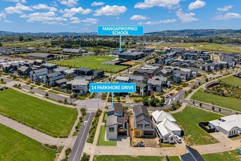 Photo of property in 14 Parkmore Drive, Rosehill, 2113