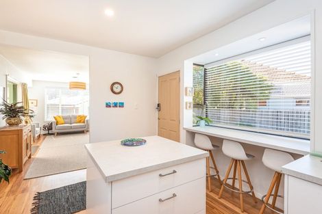 Photo of property in 81 Edward Avenue, Edgeware, Christchurch, 8013