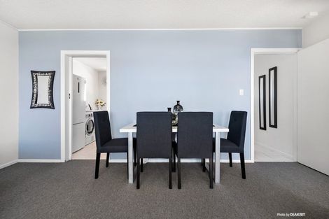 Photo of property in 23uc7 Rangitane Street, Maupuia, Wellington, 6022
