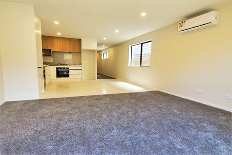Photo of property in 16d Kaimai Avenue, Massey, Auckland, 0614