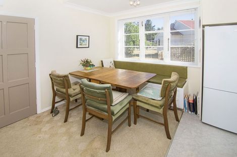Photo of property in 32 Masters Crescent, Masterton, 5810
