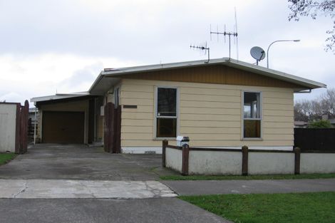Photo of property in 2-4 Rhodes Drive, Kelvin Grove, Palmerston North, 4414