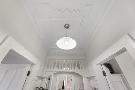 Photo of property in 15 Wills Street, Balaclava, Dunedin, 9011