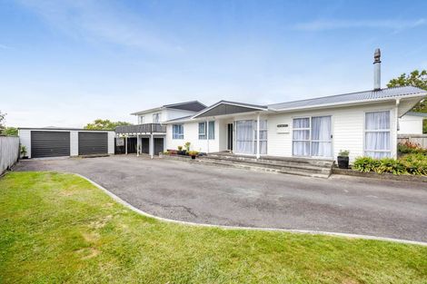 Photo of property in 14 Kowhai Street, Strandon, New Plymouth, 4312