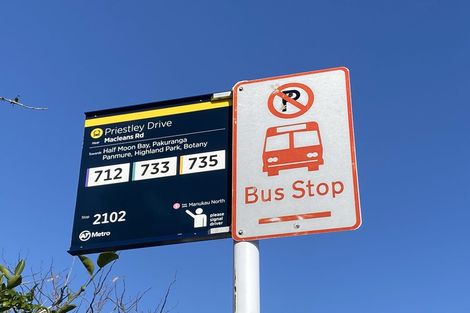 Photo of property in 4a Priestley Drive, Bucklands Beach, Auckland, 2014