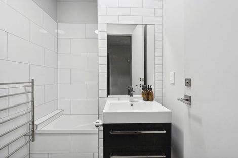 Photo of property in Detroit Apartments, 310/181u Tasman Street, Mount Cook, Wellington, 6021