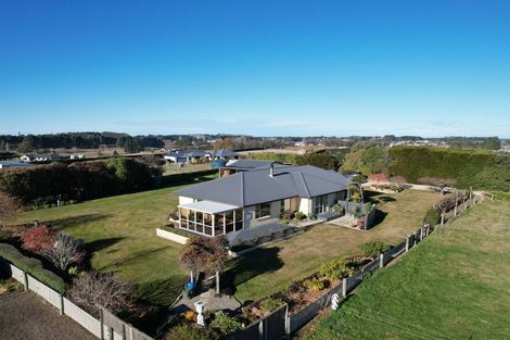 Photo of property in 70 Airedale Road, Weston, Oamaru, 9492