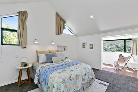 Photo of property in 23 Woodhouse Avenue, Karori, Wellington, 6012