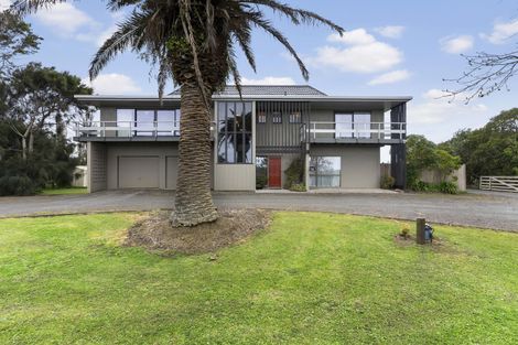 Photo of property in 48 Parkhurst Road, Helensville, 0874