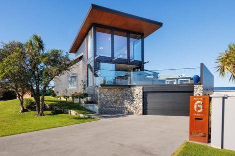 Photo of property in 6 Dawson Street, Foxton Beach, Foxton, 4815