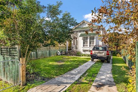 Photo of property in 25 Harris Street, Kaiti, Gisborne, 4010