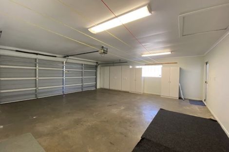 Photo of property in 165 Heta Road, Highlands Park, New Plymouth, 4312