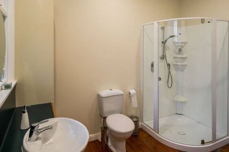 Photo of property in 11 Donald Street, Karori, Wellington, 6012