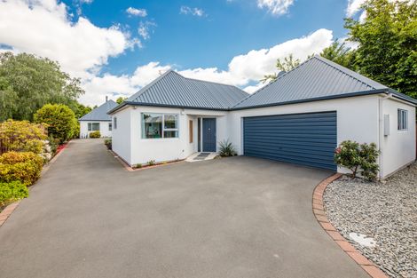 Photo of property in 725 Main Road North, Belfast, Christchurch, 8051