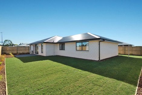 Photo of property in 92 Ridgeway Avenue, Rolleston, 7615