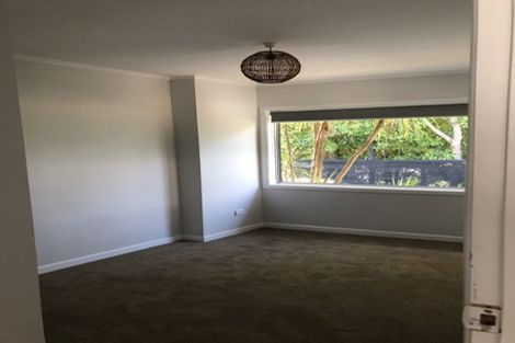 Photo of property in 61 Kauri Road, Stanmore Bay, Whangaparaoa, 0932