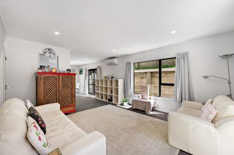 Photo of property in 27f1 Kanpur Road, Broadmeadows, Wellington, 6035