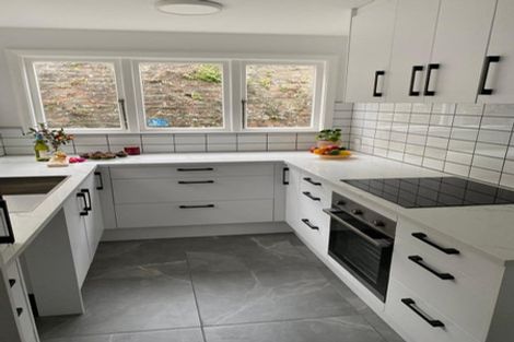 Photo of property in 5 Torquay Terrace, Newtown, Wellington, 6021