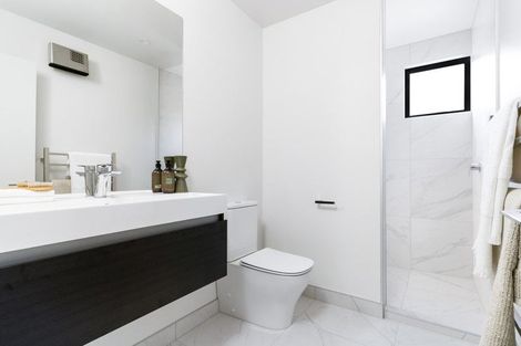 Photo of property in 3/27 Division Street, Riccarton, Christchurch, 8041