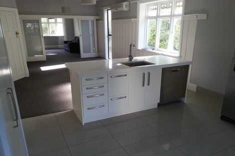 Photo of property in 79 Hinau Street, Riccarton, Christchurch, 8041