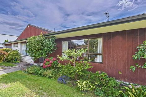 Photo of property in 50 Reynolds Road, Havelock North, 4130