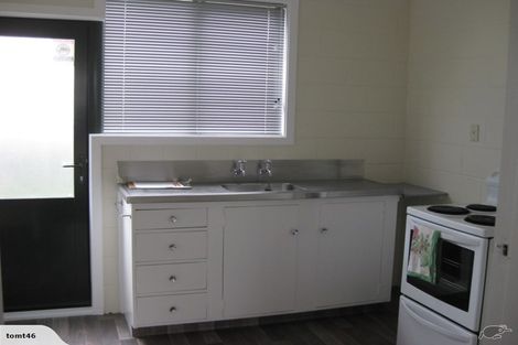 Photo of property in 2/86 Picton Avenue, Riccarton, Christchurch, 8011