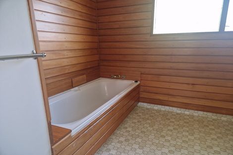 Photo of property in 78 Falkirk Avenue, Seatoun, Wellington, 6022