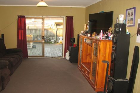 Photo of property in 12a Seddon Street, Te Puke, 3119