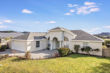 Photo of property in 84 Navigation Drive, Whitby, Porirua, 5024