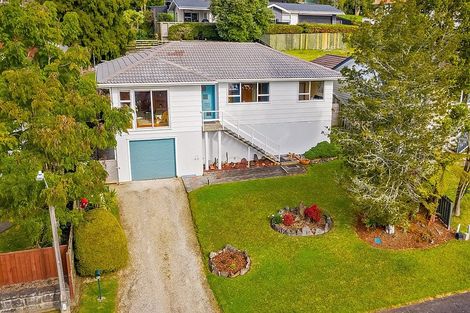 Photo of property in 54 Lemnos Place, Titirangi, Auckland, 0604