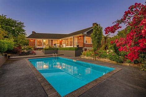 Photo of property in 33 Montgomery Terrace, Hokowhitu, Palmerston North, 4410