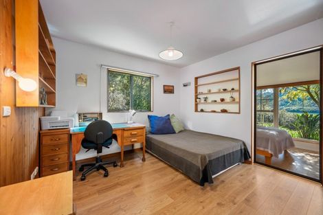 Photo of property in 810a Queen Charlotte Drive, Havelock, 7281