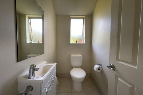 Photo of property in 83 Te Wharau Drive, Greenhithe, Auckland, 0632