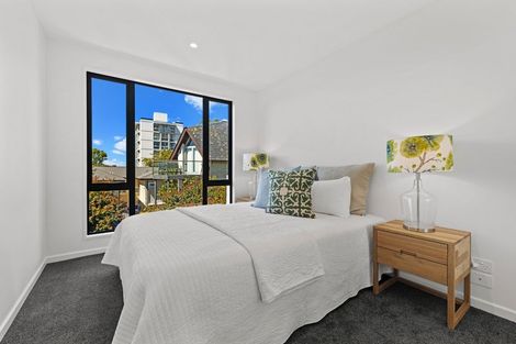 Photo of property in 2/11 Carlton Mill Road, Merivale, Christchurch, 8014