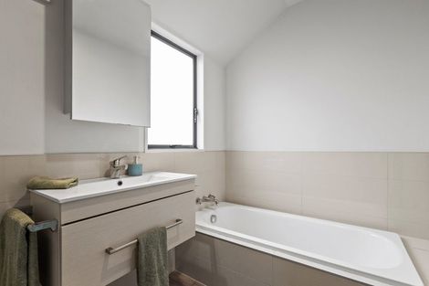 Photo of property in 40a Sawyers Arms Road, Northcote, Christchurch, 8052