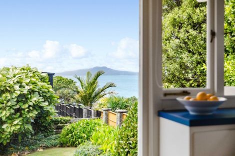 Photo of property in 237 Beach Road, Campbells Bay, Auckland, 0630