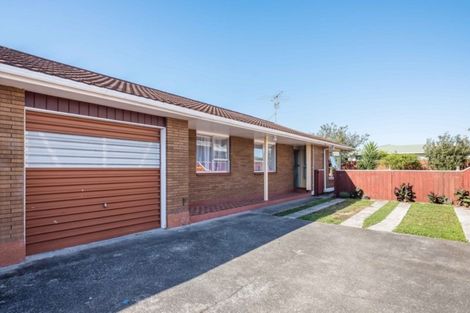 Photo of property in 28a Kapanui Road, Waikanae, 5036