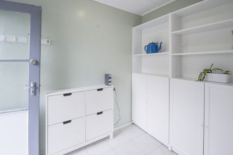 Photo of property in 1/20 Merchant Avenue, Te Atatu South, Auckland, 0610