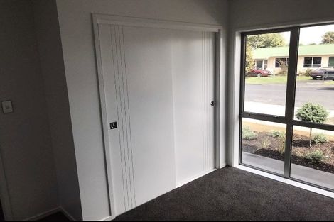 Photo of property in 6a Kirk Street, Waiuku, 2123