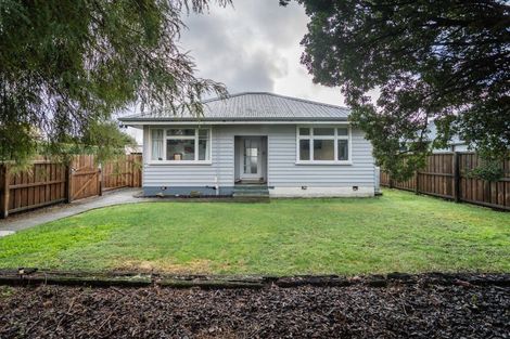 Photo of property in 27 Main Road, Pleasant Point, 7903